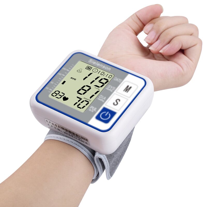 Russian Voice Tonometer Wrist Blood Pressure Monitor Automatic Wrist Digital Meter for Measuring And Pulse Rate Sphygmomanometer